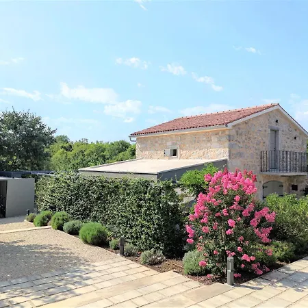 Luxury Jerini Estate * Bajcici