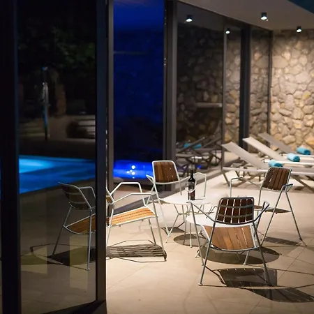 Villa Luxury Jerini Estate *