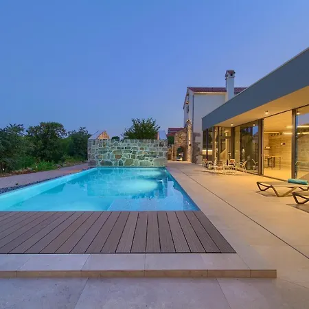 Villa Luxury Jerini Estate