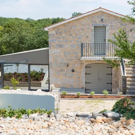 Luxury Jerini Estate *