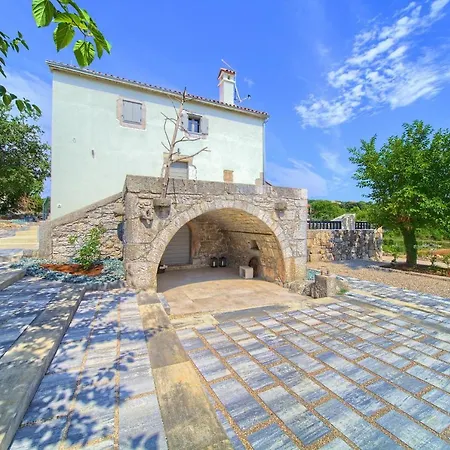 Villa Luxury Jerini Estate *