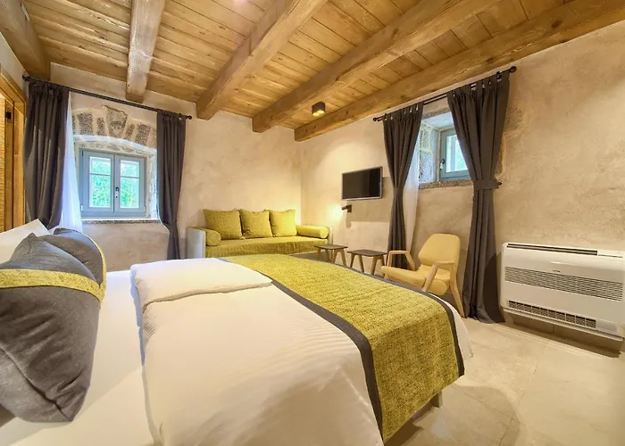 Luxury Jerini Estate *