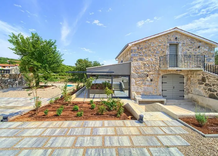 Вилла Luxury Jerini Estate *