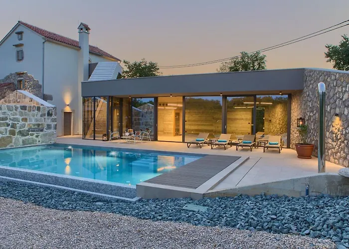 Luxury Jerini Estate Bajcici