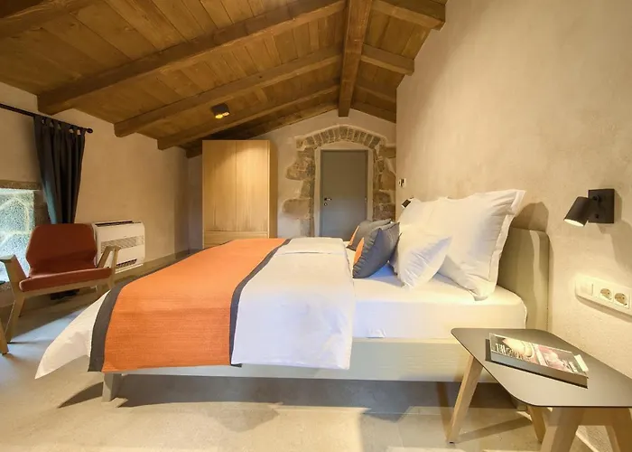 Luxury Jerini Estate *