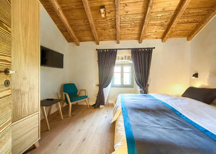 Luxury Jerini Estate Bajcici