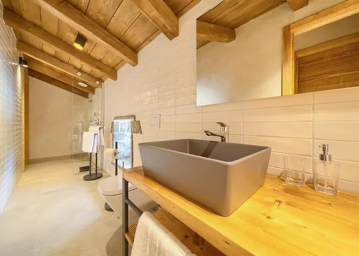 Luxury Jerini Estate Вилла