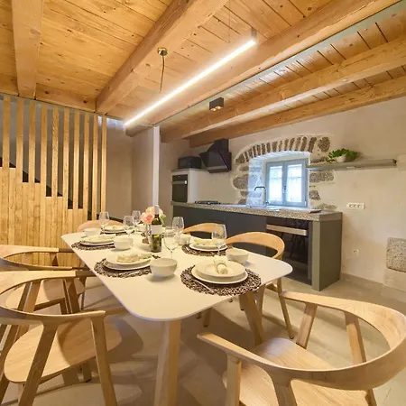 Luxury Jerini Estate Vila *