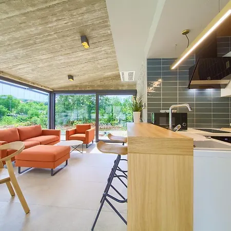 Vila Luxury Jerini Estate *