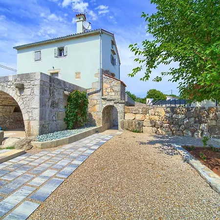 Luxury Jerini Estate Villa Bajcici