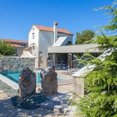 Luxury Jerini Estate Bajcici