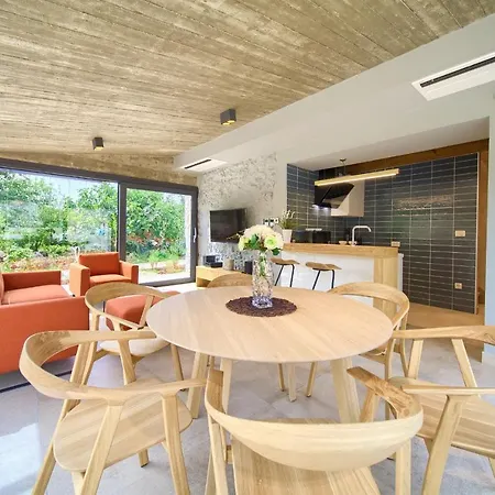 Vila Luxury Jerini Estate