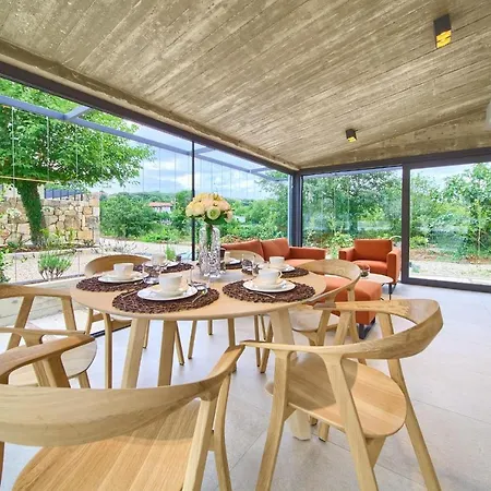 Luxury Jerini Estate *