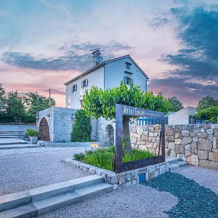 Luxury Jerini Estate Villa