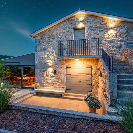 Luxury Jerini Estate Villa *