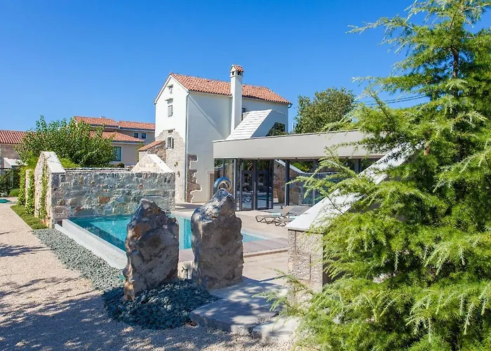 Luxury Jerini Estate Bajcici