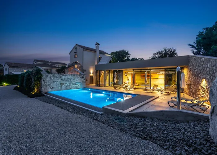 Luxury Jerini Estate *